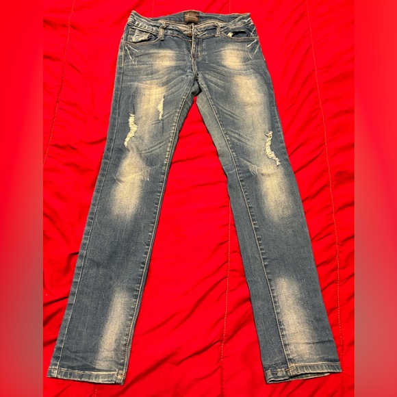 TNT Girls Ripped Jeans - Excellent condition - Picture 5 of 5